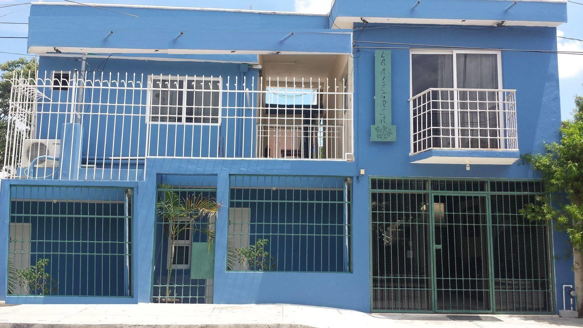 La Alegria Hotel Playa del Carmen Exterior photo